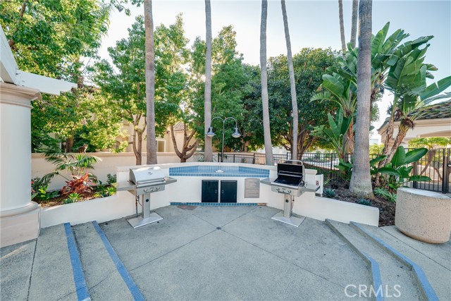 Detail Gallery Image 33 of 35 For 3 Almador, Irvine,  CA 92614 - 2 Beds | 2/1 Baths