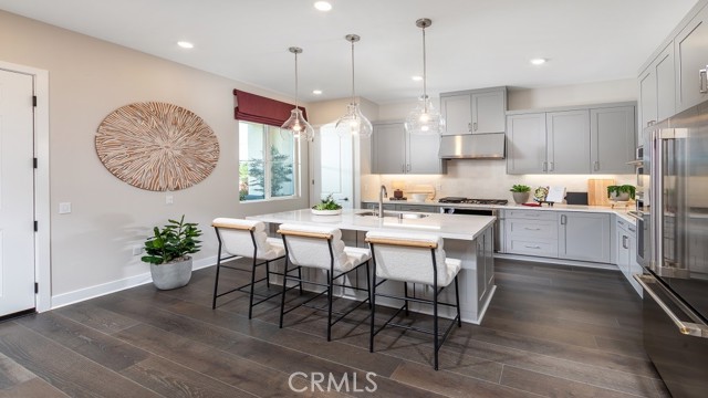 Detail Gallery Image 4 of 12 For 95 Interval, Irvine,  CA 92618 - 4 Beds | 3 Baths