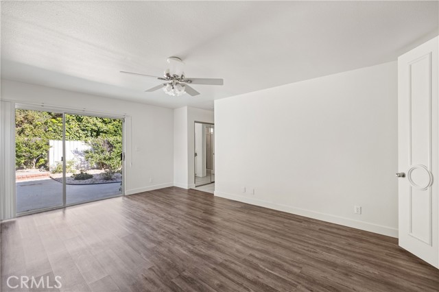 Detail Gallery Image 16 of 26 For 3950 Daguerre, Calabasas,  CA 91302 - 4 Beds | 3 Baths