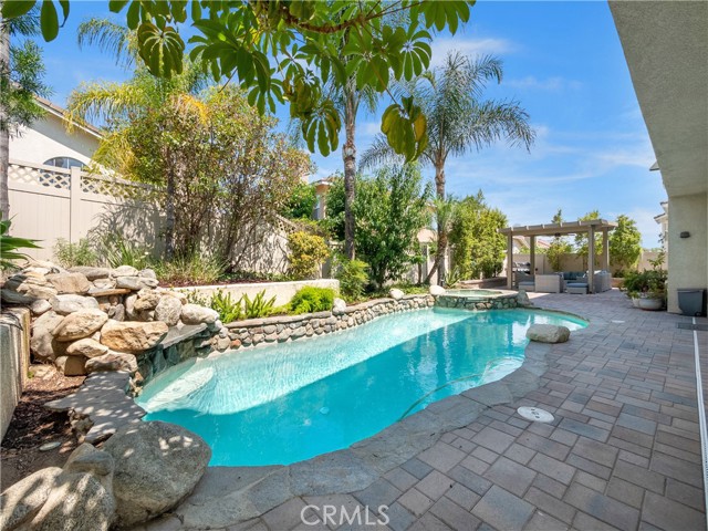 2664 Scenic Crest Ln, Corona, CA 92881