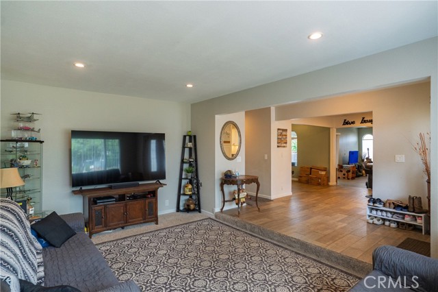 Detail Gallery Image 7 of 61 For 2390 Fruitland Ave, Atwater,  CA 95301 - 3 Beds | 2 Baths