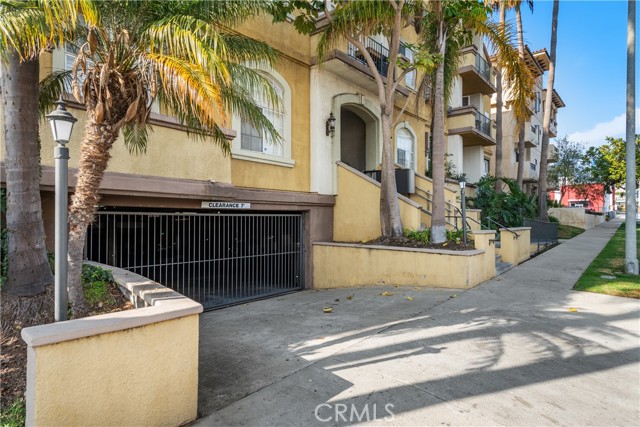 Detail Gallery Image 33 of 37 For 1225 Armacost Ave #207,  Los Angeles,  CA 90025 - 2 Beds | 2 Baths