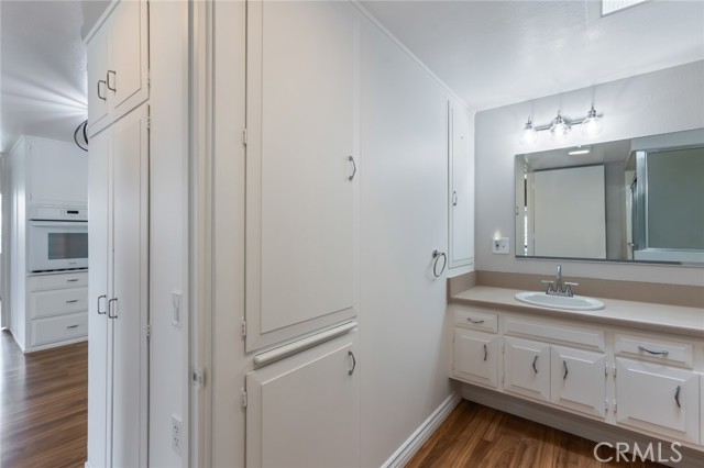 Detail Gallery Image 31 of 49 For 1462 Golden Rain Rd, Seal Beach,  CA 90740 - 2 Beds | 1 Baths