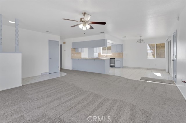 Detail Gallery Image 10 of 40 For 16757 Danbury, Hesperia,  CA 92345 - 3 Beds | 2 Baths