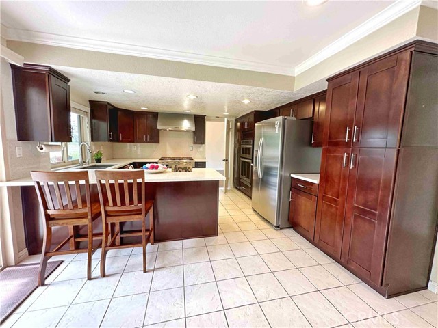 22016 Cedardale Drive, Diamond Bar CA: https://media.crmls.org/medias/4395861c-b2e3-4534-b7ff-05807fae5ad3.jpg