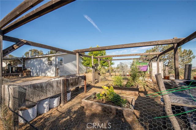 34689 Whispering Springs Lane, Tollhouse CA: https://media.crmls.org/medias/4396a0b5-47ac-41d8-810b-3f5e23d00604.jpg