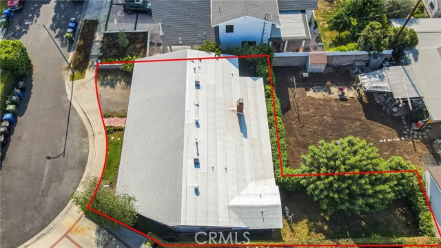 13624 Vose Street, Valley Glen CA: https://media.crmls.org/medias/439828c3-d80f-4731-bba0-89ac8f56d5e5.jpg