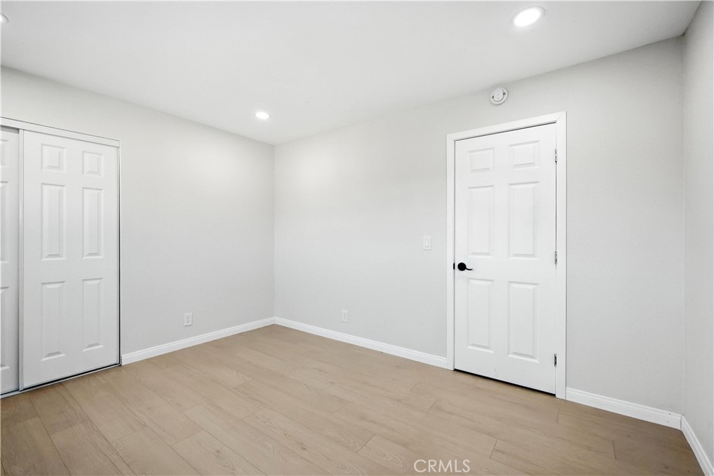 https://media.crmls.org/medias/4398f030-b247-4fec-a22e-9ee3b45d1581.jpg?preset=X-Large