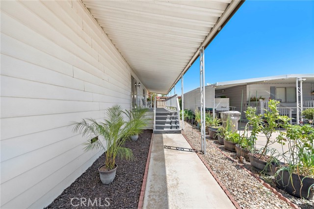 Detail Gallery Image 8 of 41 For 27701 Murrieta Rd #122,  Menifee,  CA 92586 - 2 Beds | 2 Baths