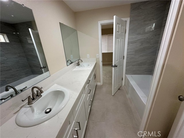 Detail Gallery Image 11 of 16 For 16424 El Molino Ct #1,  Fontana,  CA 92335 - 4 Beds | 2 Baths