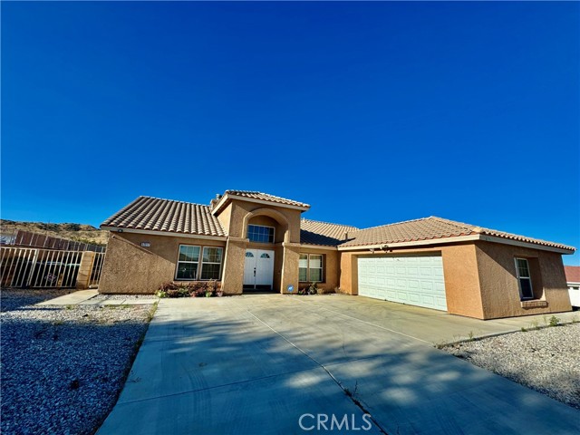 Detail Gallery Image 1 of 48 For 57217 Selecta Ave, Yucca Valley,  CA 92284 - 4 Beds | 2/1 Baths