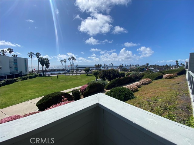 250 The Village, Redondo Beach, California 90277, ,1 BathroomBathrooms,Residential,Sold,The Village,PV23055126