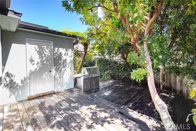 Detail Gallery Image 22 of 25 For 249 Wave, Laguna Beach,  CA 92651 - 2 Beds | 2 Baths