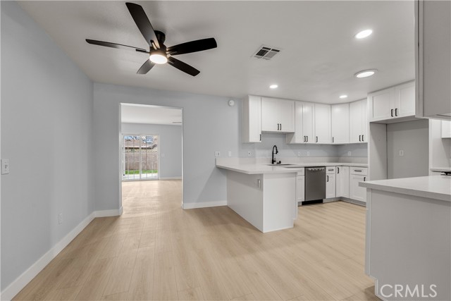 Detail Gallery Image 9 of 31 For 638 N Girard, Hemet,  CA 92544 - 2 Beds | 2 Baths