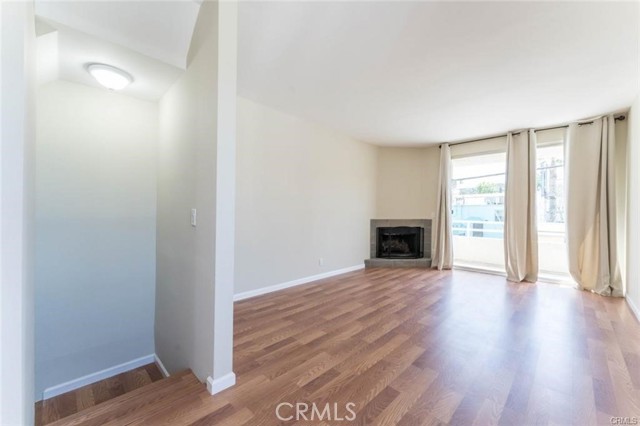 Detail Gallery Image 6 of 29 For 14948 Moorpark St, Sherman Oaks,  CA 91403 - – Beds | – Baths