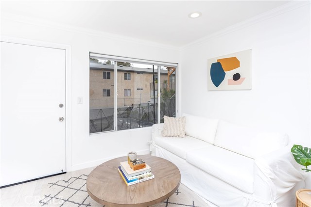 Detail Gallery Image 12 of 15 For 376 N Avenue 57, Los Angeles,  CA 90042 - – Beds | – Baths