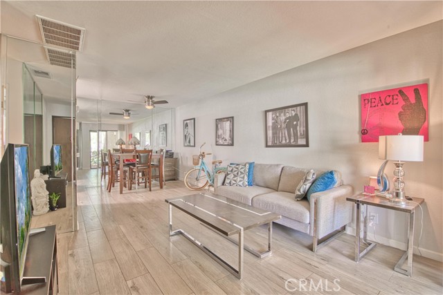 Image 3 for 680 Ashurst CT #114