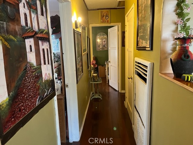 https://media.crmls.org/medias/43a0c189-0825-40aa-bb50-bb008e0dd520.jpg?preset=X-Large
