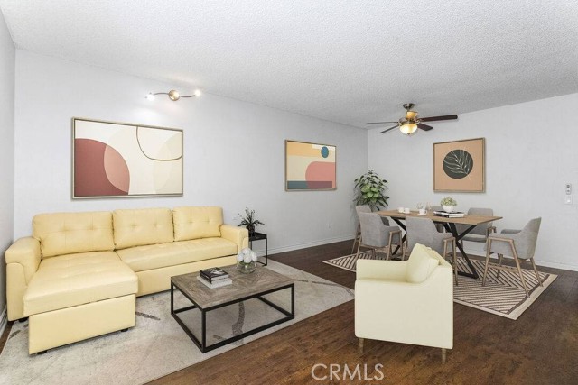 Detail Gallery Image 2 of 15 For 18350 Hatteras #138,  Tarzana,  CA 91356 - 2 Beds | 2 Baths