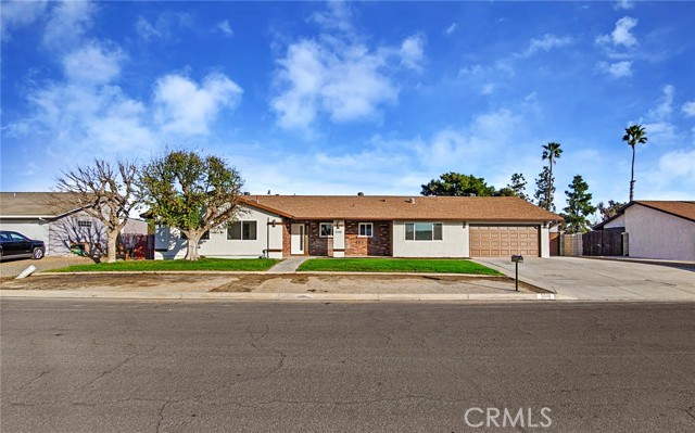 Detail Gallery Image 2 of 42 For 5510 Ptolemy Way, Jurupa Valley,  CA 91752 - 6 Beds | 3 Baths