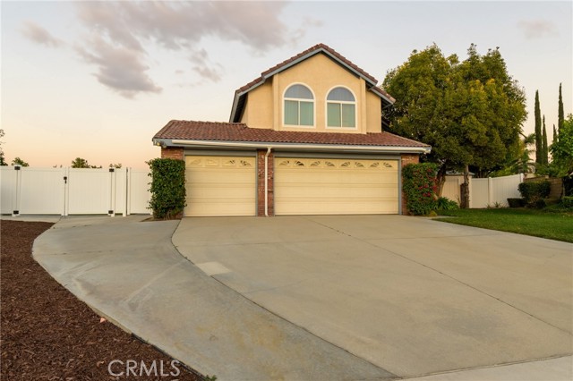 Detail Gallery Image 4 of 59 For 1202 Villanova Pl, Riverside,  CA 92506 - 3 Beds | 2/1 Baths