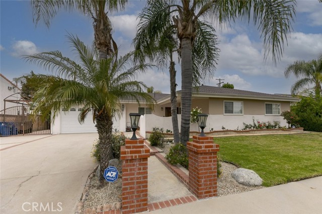 18231 San Jose Street, Porter Ranch CA: https://media.crmls.org/medias/43a2bf08-21db-4c7a-a5ef-318dd79f0b85.jpg