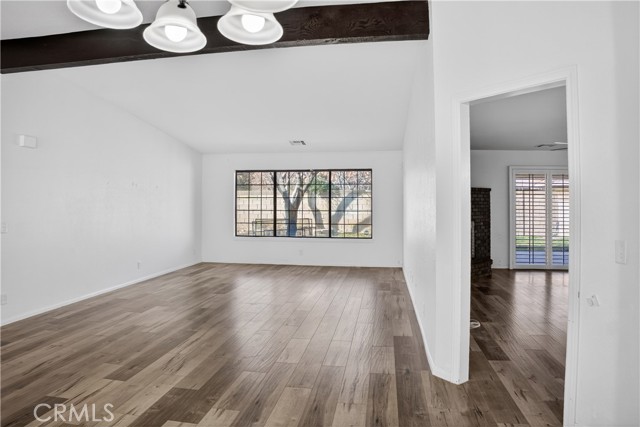 Detail Gallery Image 5 of 38 For 43631 37th, Lancaster,  CA 93536 - 3 Beds | 2 Baths