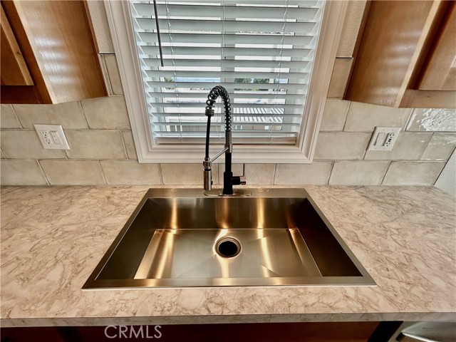 Detail Gallery Image 13 of 34 For 1536 S State St #80,  Hemet,  CA 92543 - 3 Beds | 2 Baths