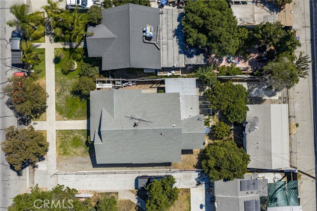 748 E Monterey Avenue, Pomona CA: https://media.crmls.org/medias/43a475ba-ca64-4bec-bbc8-373bb7d3a05e.jpg