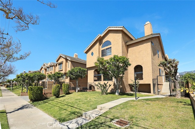 Detail Gallery Image 1 of 1 For 741 W Camino Real Ave #C,  Arcadia,  CA 91007 - 3 Beds | 2/1 Baths