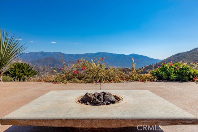 Detail Gallery Image 40 of 74 For 305 Rainbow Crest Rd, Fallbrook,  CA 92028 - 4 Beds | 3 Baths