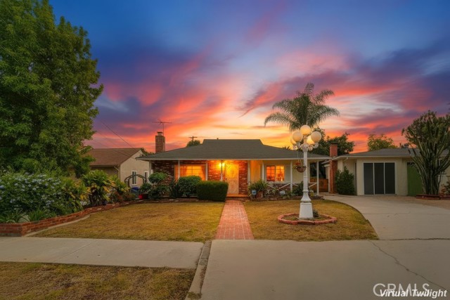 1509 W Santa Cruz