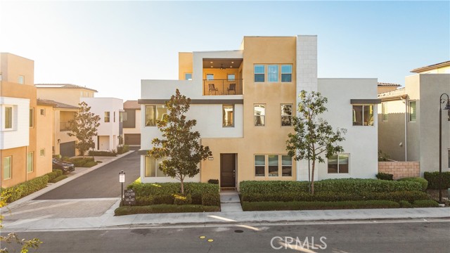 Detail Gallery Image 3 of 49 For 133 Denali, Lake Forest,  CA 92630 - 4 Beds | 4/1 Baths