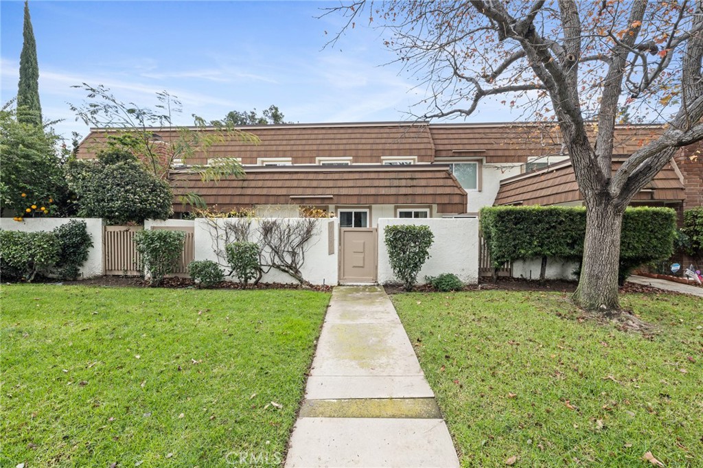 10140 Larwin Avenue #3