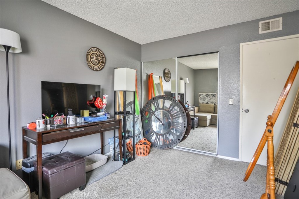 MLS #CV25156428 img 32