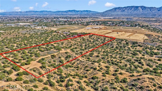 Detail Gallery Image 5 of 10 For 6600 Crockett Ave, Hesperia,  CA 92345 - – Beds | – Baths