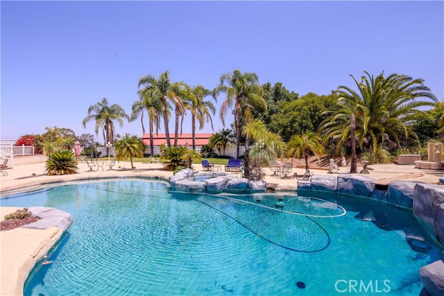 17470 Vanderhill Circle, Perris CA: https://media.crmls.org/medias/43a751b4-26ee-430a-92dd-e89840284746.jpg