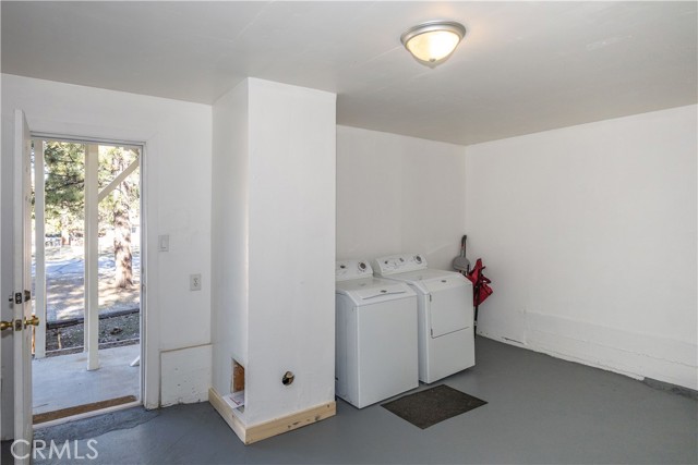 Detail Gallery Image 19 of 28 For 110 Pine View Dr, Big Bear City,  CA 92314 - 2 Beds | 1 Baths