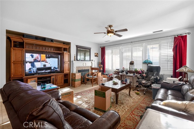 Detail Gallery Image 12 of 33 For 49643 Douglas St, Indio,  CA 92201 - 3 Beds | 2/1 Baths