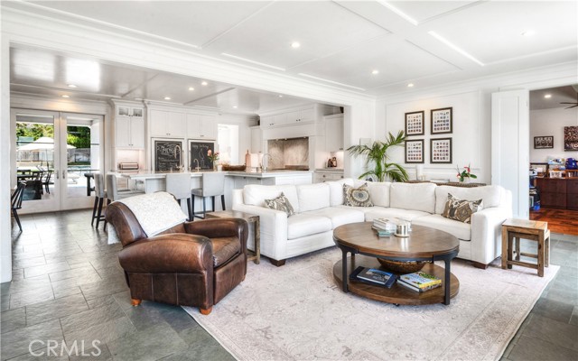 2736 Paseo Del Mar, Palos Verdes Estates CA: https://media.crmls.org/medias/43a9706c-0e06-4704-967c-cafb5bd9119a.jpg