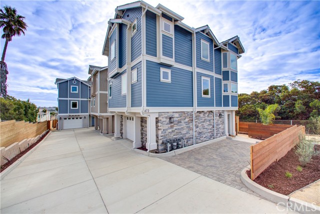 Detail Gallery Image 1 of 65 For 472 Hinds Ave, Pismo Beach,  CA 93449 - 3 Beds | 3 Baths