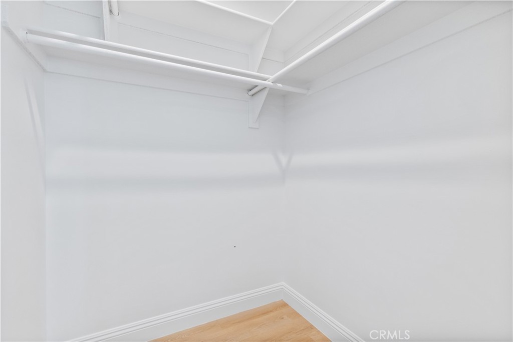 https://media.crmls.org/medias/43ab0b91-e1e4-4852-b060-e4bced6836a7.jpg?preset=X-Large