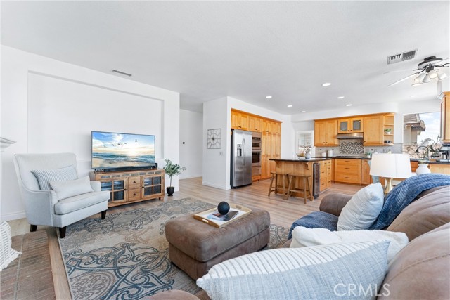 1443 Canyon Crest Drive, Corona CA: https://media.crmls.org/medias/43ab6532-c96e-47d8-8911-a59dc2137042.jpg
