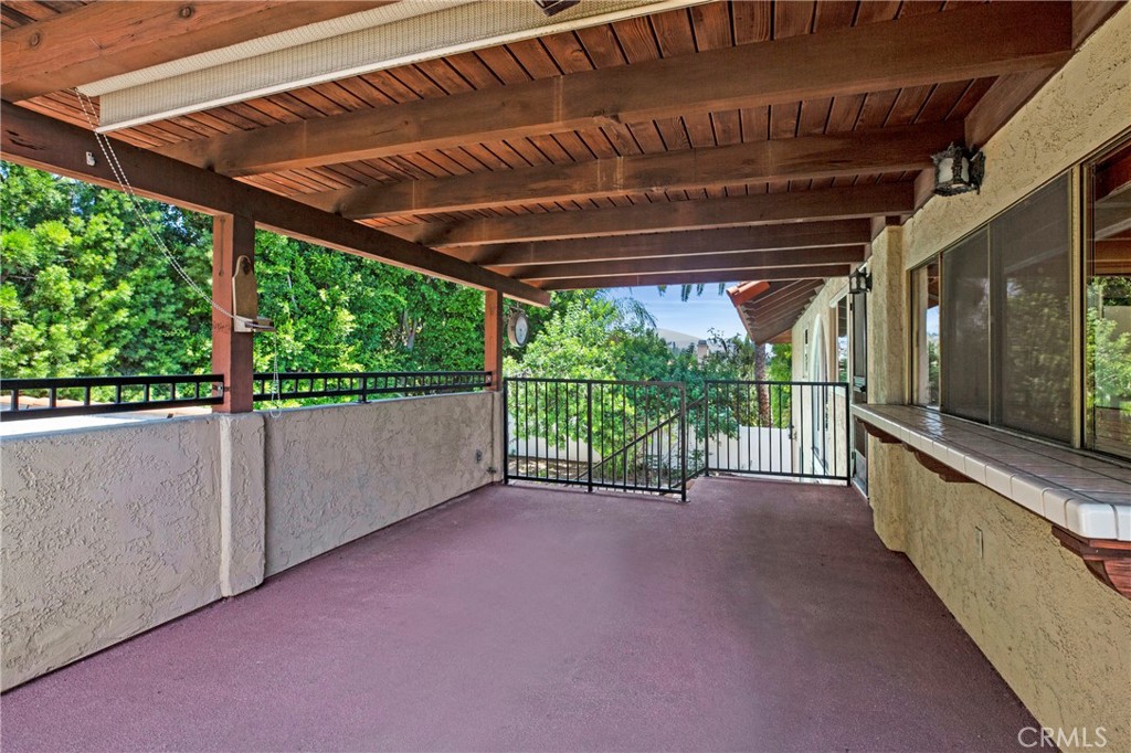 MLS #OC25241749 image #9