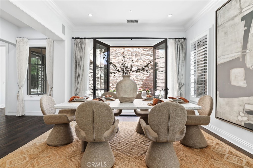 MLS #OC25219998 image #12