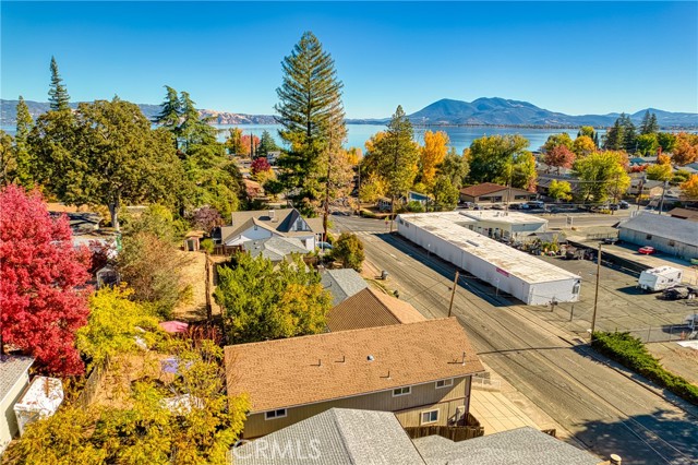 Detail Gallery Image 9 of 28 For 330 20th St, Lakeport,  CA 95453 - 3 Beds | 3 Baths