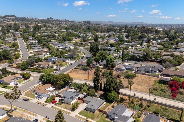 1414 East Baldwin Avenue, Orange CA: https://media.crmls.org/medias/43ad969e-87ab-43ed-b86a-dc7675bb8c6c.jpg