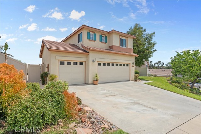 Detail Gallery Image 4 of 32 For 17860 Park Vista Ct, Riverside,  CA 92503 - 3 Beds | 2/1 Baths