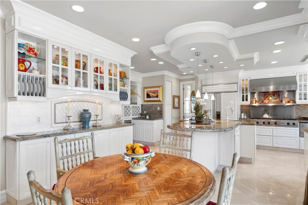 43ade84a 6563 468f A045 77f4916f1ed7