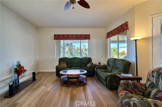 Detail Gallery Image 11 of 65 For 1665 S Forest Oaks Dr, Beaumont,  CA 92223 - 2 Beds | 2/1 Baths